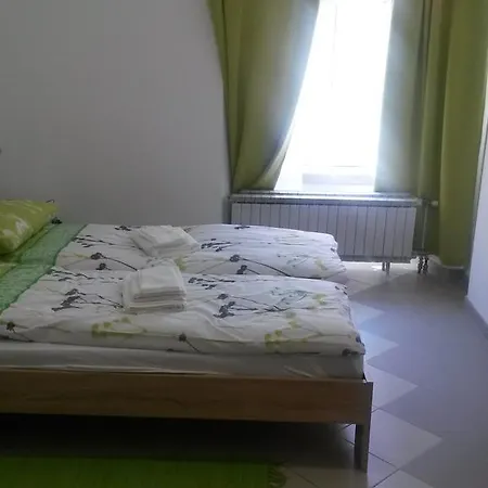 Splavar * Maribor